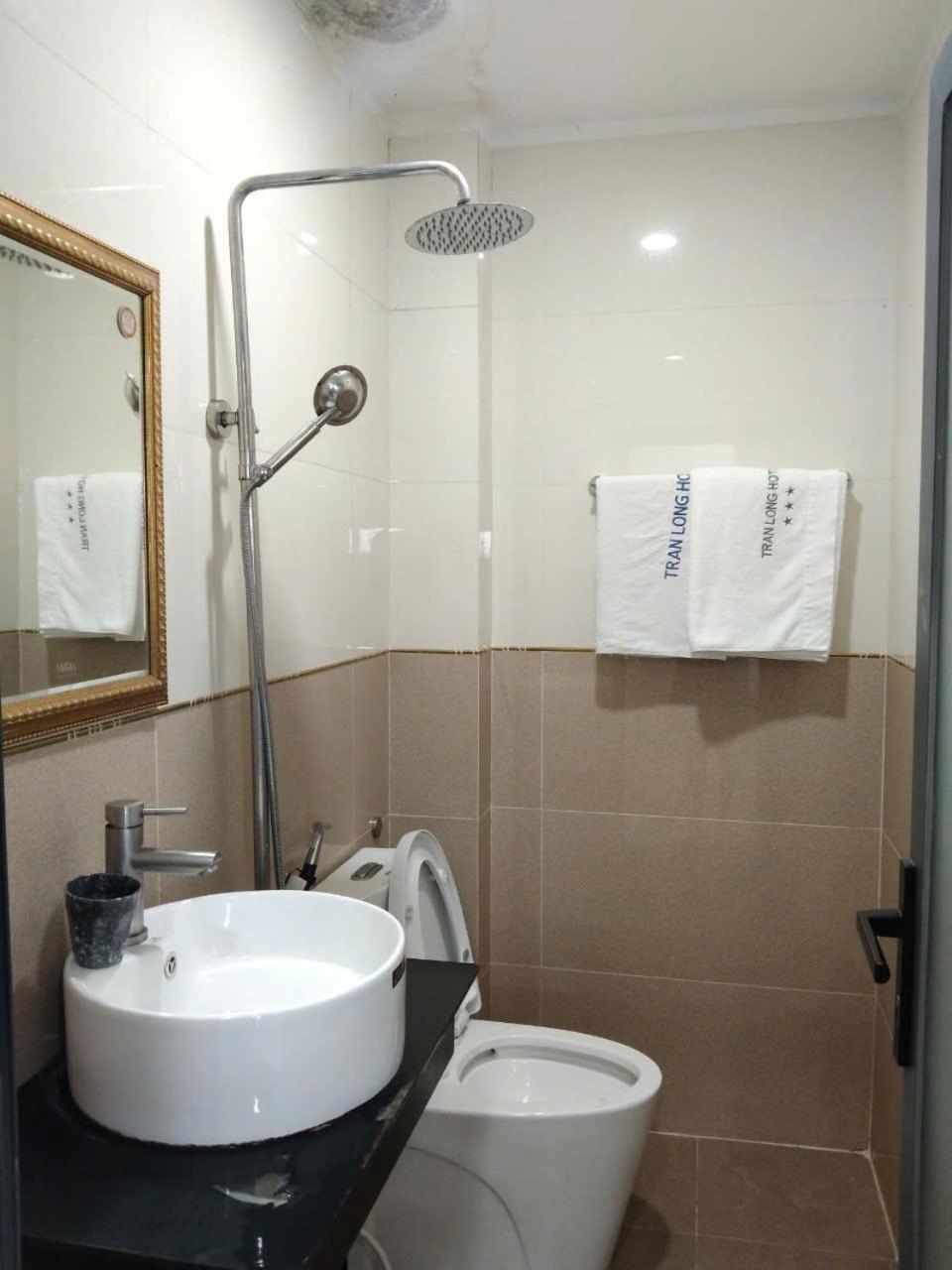 Hotel Tran Long مدينة هوشي منه المظهر الخارجي الصورة